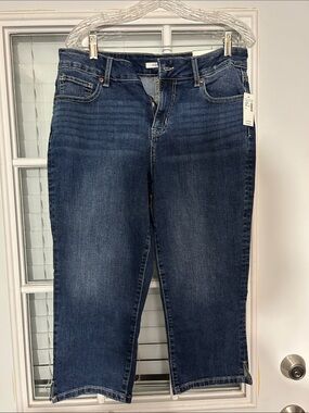 Maurices Dark Blue Capri Jeans